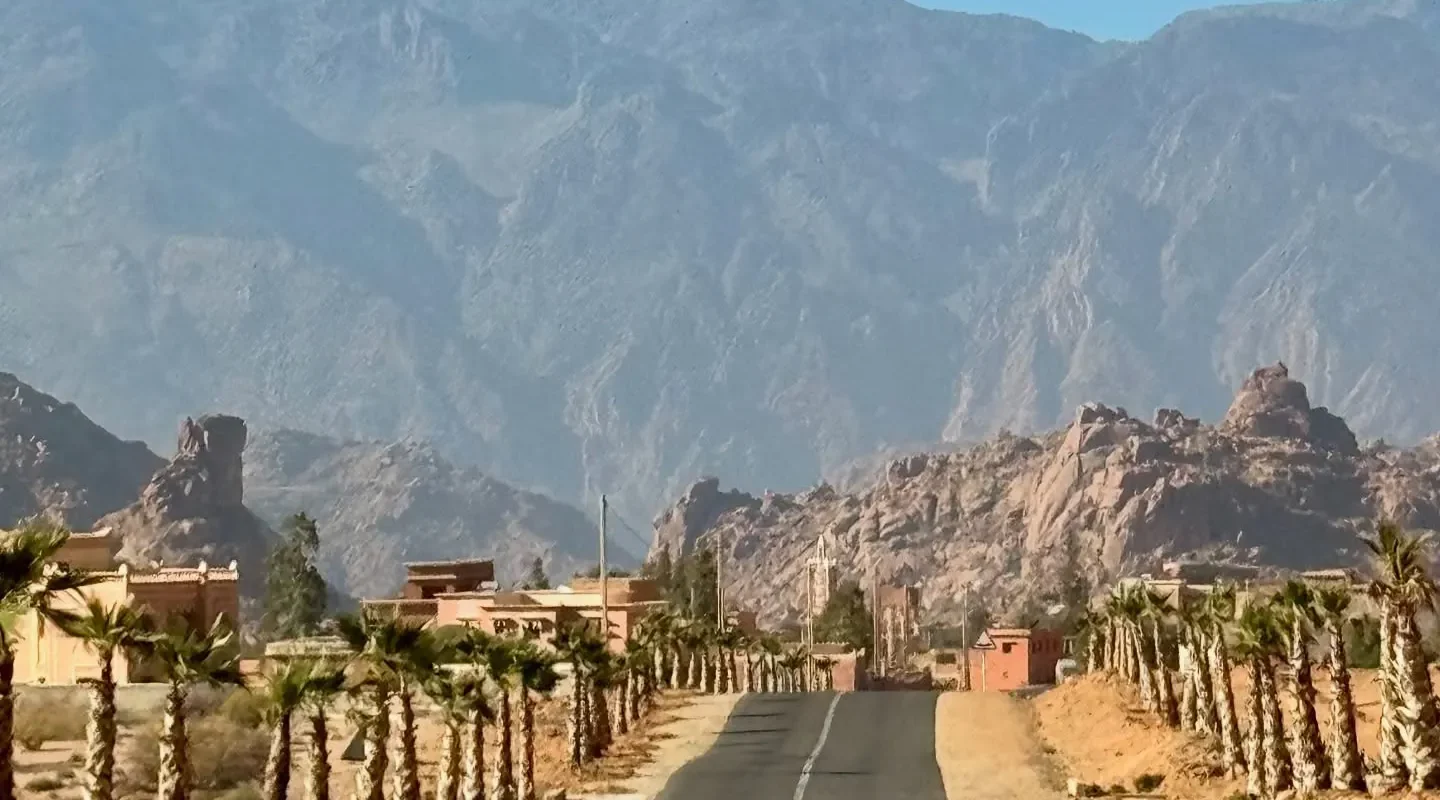 Tafraoute Painted Rocks Tour – Famous Blue Rocks & Photo Stops